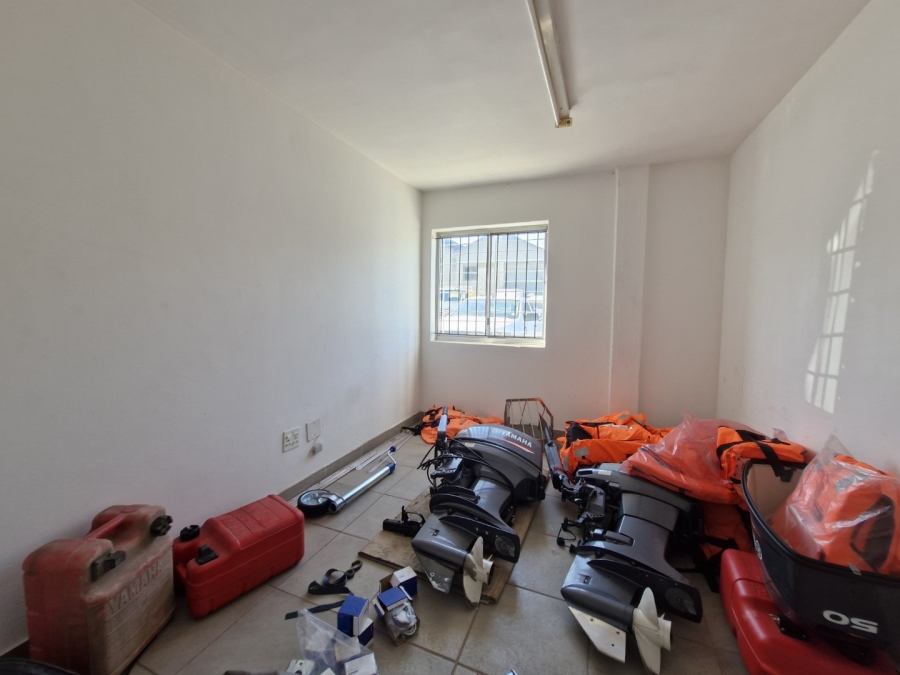 Commercial Property for Sale in Okavango Park Western Cape